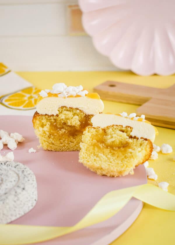 Lemon Meringue Cupcake